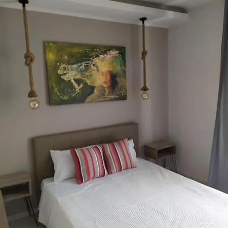 Periklis Guest house